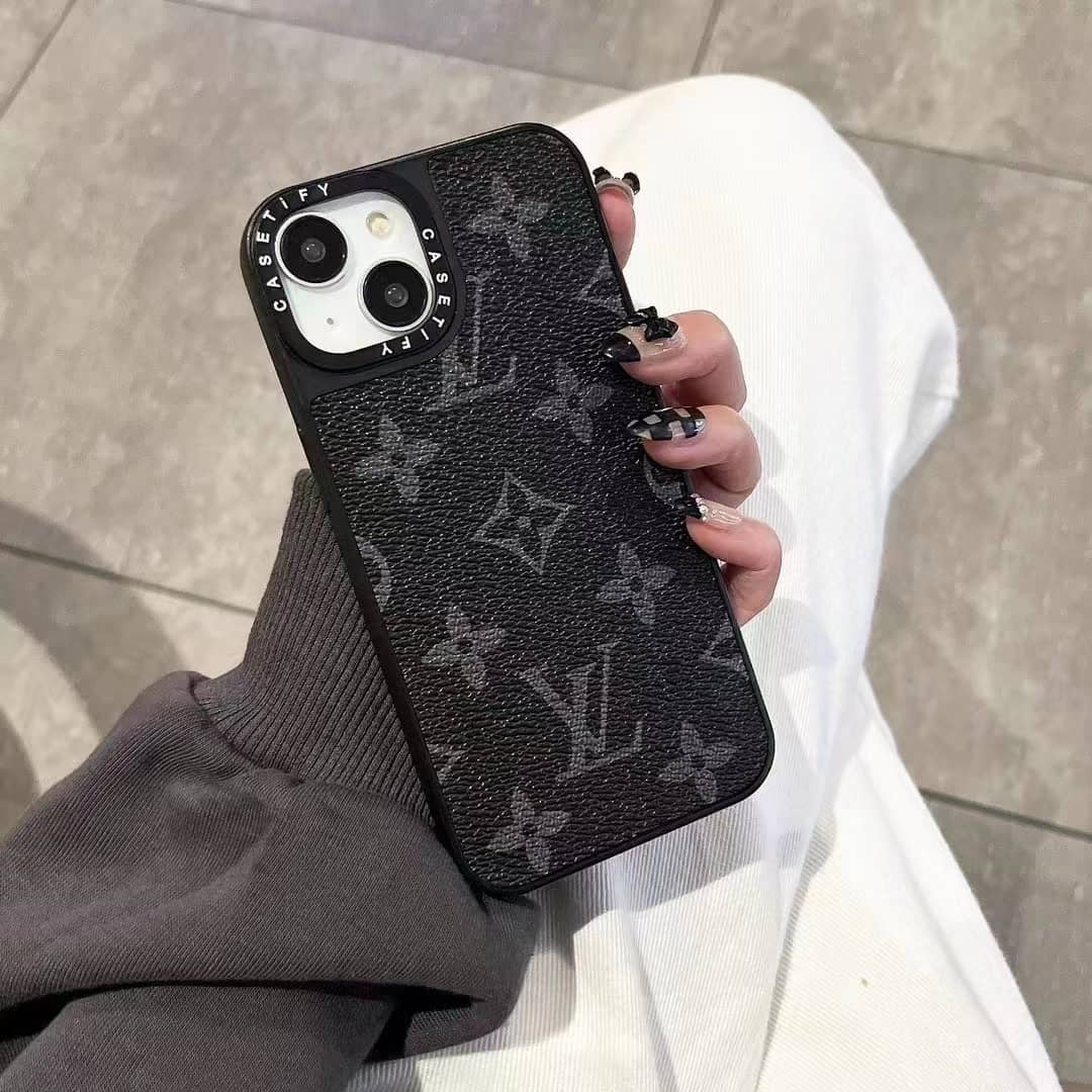 LV Lux Case